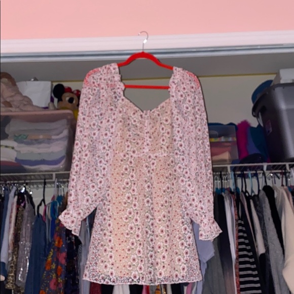 Tess Dress in Ivory - Picture 4 of 4